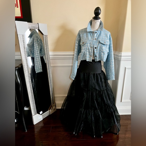 Oversized-Raw edge hem, Sequins Denim/Jeans cropped-Long sleeves Stretch Jacket. - Picture 14 of 16